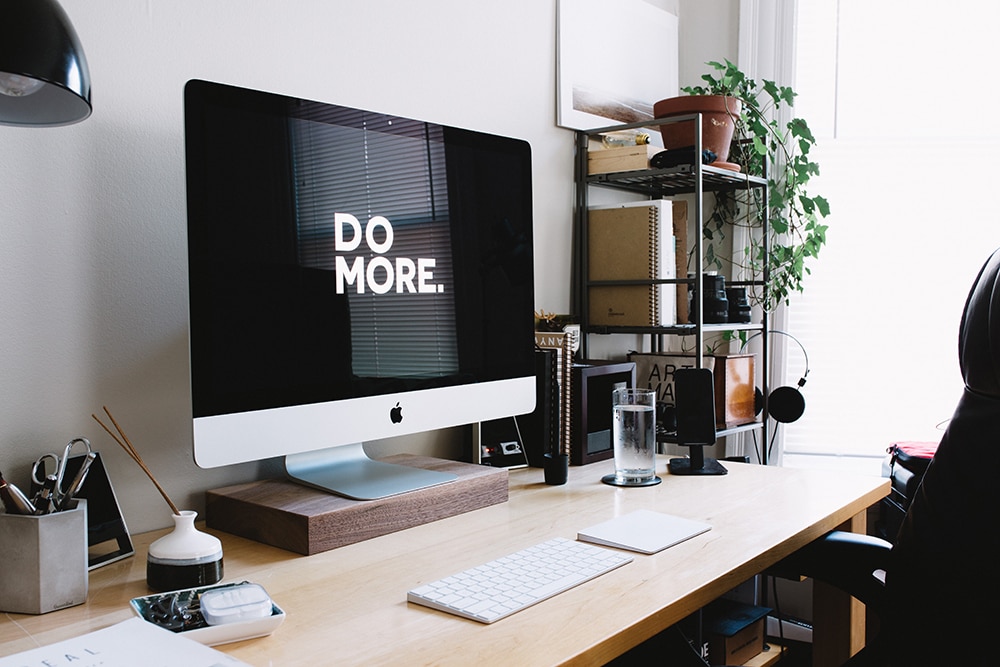 SOS-Website-DeskAssessment-carl-heyerdahl-unsplash